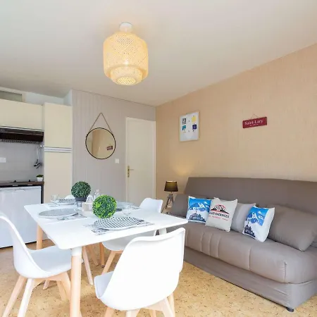 Appart, Proche Thermes Et Telepherique, Parking Gratuit, Animaux Acceptes - Fr-1-296-445 شقة *